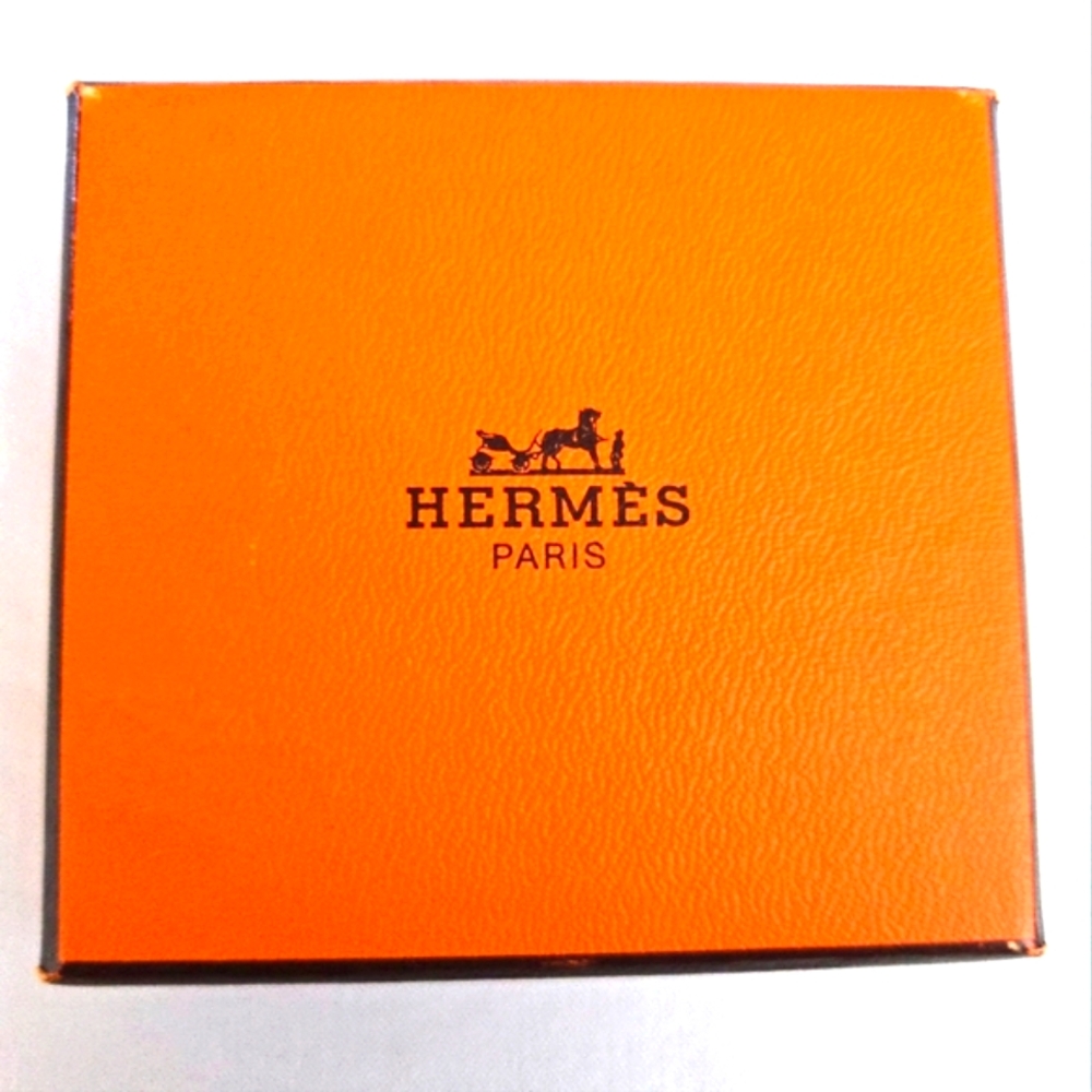 HERMES Leather Gold Tone Clip-on Earrings Excellent - Picture 9 of 9